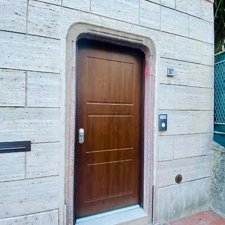 Kiki House