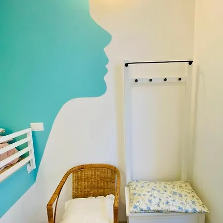 Kiki House